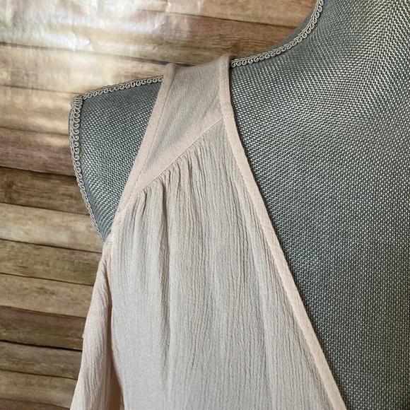 Lush Crop Cold Shoulder Top - Picture 2 of 7